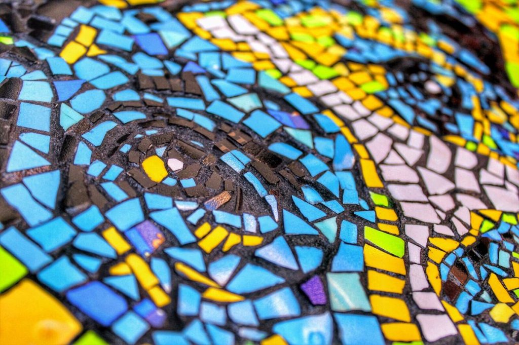 #PopDog mosaic close-up by Linda Rinke, 2019